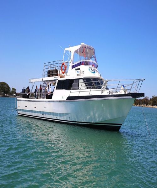 MANDURAH CRUISE with seafood lunch